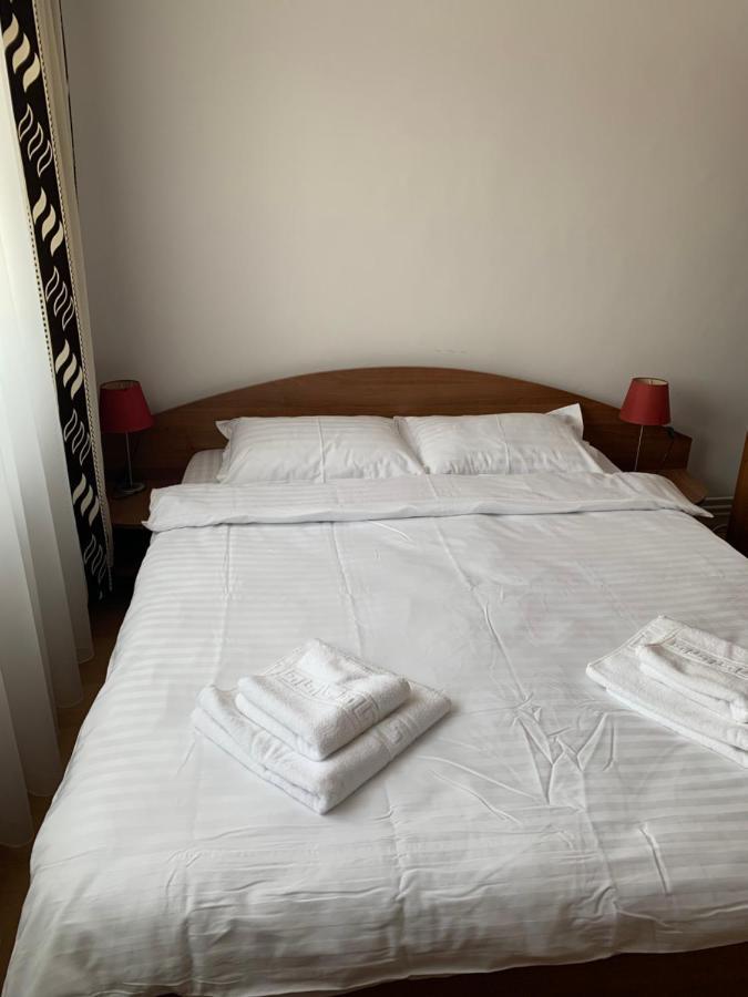 Cazare Medias, Apartament Modern Eksteriør billede